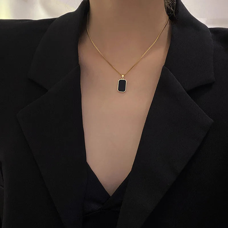 316L Stainless Steel Minimalist Rectangular Pendant Korean Black Epoxy Women'S Gold Necklace Exquisite Long Jewelry Gift