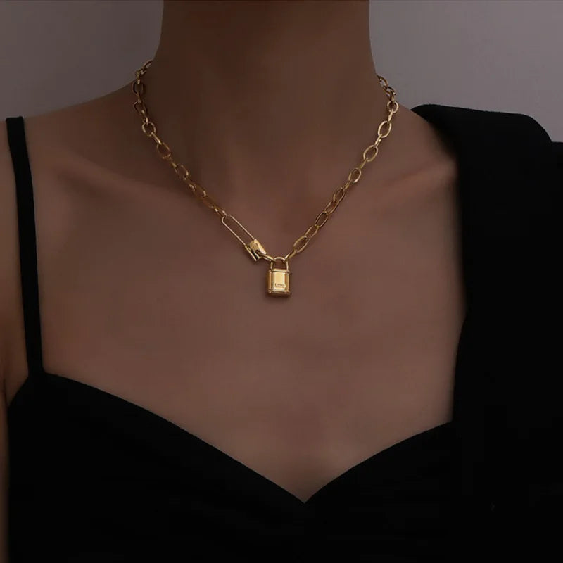 316L Stainless Steel Letter Love Lock Pendant Thick Chain Necklace Female Fashion Retro Exaggerated Punk Style Party